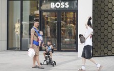 Tỷ suất sinh của Việt Nam rơi xuống mức thấp lịch sử, chuyên gia cảnh báo có thể sẽ giảm tiếp trong gần 5 thập kỷ tới