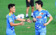 Dàn trai đẹp U22 Việt Nam khoe visual sáng bừng, Đình Bắc tươi rói trong buổi tập chuẩn bị cho giải U23 châu Á