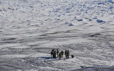Mỹ lại "nghía" Greenland, Đan Mạch phản ứng gắt