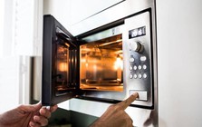 Sau 30 năm cuộc đời tôi mới biết lò vi sóng có chức năng này: Bạn sẽ bất ngờ khi đọc tiếp!