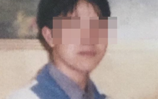 Thủ khoa biến mất suốt 9 năm, tới khi mẹ bị ung thư mới quay về và nói một câu khiến cả đất nước sững sờ