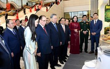 Tổng Bí thư Tô Lâm, Thủ tướng Phạm Minh Chính thăm gian hàng doanh nghiệp Việt sở hữu mỏ vật liệu công nghệ cao hàng đầu thế giới