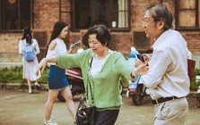 Dù ngồi trên "núi tiền" vẫn bị con cái né tránh: 4 kiểu cha mẹ càng về già càng khiến con sợ sống chung