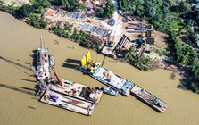 Cận cảnh công trường thi công cầu Trần Hưng Đạo 6 làn xe bắc qua sông Hồng