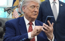 Tổng thống Mỹ Donald Trump chia sẻ hơn 160 bài đăng lên mạng xã hội trong 5 giờ
