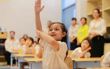 Giáo viên 25 năm dạy học tiết lộ: Nghe cách cha mẹ gọi con, tôi có thể nhìn thấu tương lai trẻ