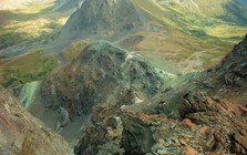 Phát hiện mỏ ngọc bích trải dài 1.300 km tại láng giềng Việt Nam