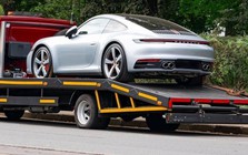 Hàng trăm xe Porsche tại Nga ngừng hoạt động một cách bí ẩn