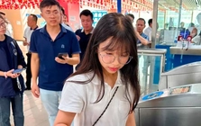 Tàu điện Cát Linh – Hà Đông chính thức soát vé tự động, không dùng tiền mặt