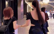 Mỗi lần nhìn mỹ nhân Việt này là một lần rửa mắt: Vừa đẹp vừa sang lại còn trẻ, đố tìm nổi góc chết