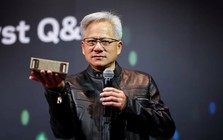 CEO Nvidia Jensen Huang chỉ ra lợi thế cực lớn của Trung Quốc so với Mỹ giữa cơn sốt AI.