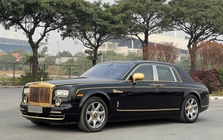 Rolls-Royce Phantom hàng độc giá 9,5 tỷ đồng tại Việt Nam: Mạ vàng 24K từ ngoài vào trong, nhiều chi tiết chạm khắc hình rồng