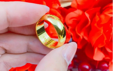 Khách Hà Nội mua nhẫn vàng 18k giá gần 11 triệu đồng, nhưng chỉ nhận được 6 phân vàng: Cửa hàng trang sức trả lời thế nào?