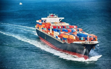 Giá cước vận tải biển tăng mạnh, công ty sở hữu đội tàu container lớn nhất Việt Nam báo lãi tăng bằng lần, cổ phiếu "bốc đầu " lên đỉnh lịch sử