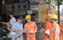 EVN lý giải gì về việc giá điện tăng 4,8% lên hơn 2.200 đồng một kWh?