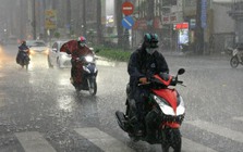 Sáng nay TP HCM có mưa to, thời tiết trong ngày diễn biến ra sao?
