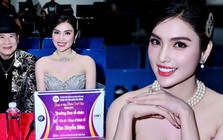 MC Kim Huyền Sâm diện đầm bó sát khoe sắc vóc quyến rũ