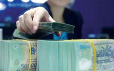 Khối ngoại chi trăm tỷ gom cổ phiếu ngân hàng