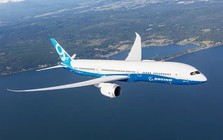 Tổng thống Trump thúc đẩy thỏa thuận lịch sử: 200 "chim sắt" huyền thoại của Boeing cất cánh