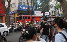 Hà Nội: Cháy nhà hàng nướng ở phố Phan Đình Phùng, lửa và khói bốc nghi ngút từ tầng 5