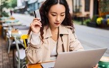 Tôi đi du lịch chỉ dùng 1 thẻ hoàn tiền và tiết kiệm được gần 500.000 đồng sau 3 ngày
