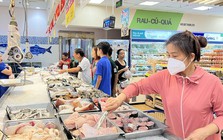Siêu thị thắng lớn, chợ vắng hoe dịp lễ 30-4