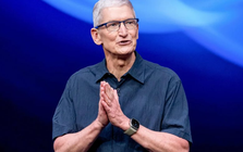 Tim Cook cảnh báo Apple sẽ thiệt hại 900 triệu USD vì thuế quan trong quý này