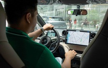 Cái bắt tay giữa Grab và hãng xe điện số 1 thế giới: Cam kết thu nhập 25 triệu đồng/kỳ cho tài xế