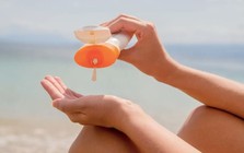 Kem chống nắng chỉ số SPF 2,4 nhưng nhãn ghi 50: Bộ Y tế chỉ đạo khẩn