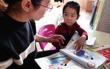 Bài toán tiểu học "6 : 6 : 6 : 6 = ?" gây bão: Phụ huynh và cô giáo tranh cãi nảy lửa, kết quả bằng 1 hóa ra sai bét!
