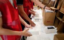 J&T Express trở thành đối tác vận chuyển các sản phẩm công nghệ cho Samsung Việt Nam