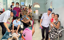 Món quà sinh nhật đặc biệt của “vua hàng hiệu” Johnathan Hạnh Nguyễn