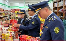 Cán bộ 'bật đèn xanh' cho doanh nghiệp buôn hàng giả, Thủ tướng chỉ đạo khẩn