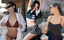Cô gái có chiều cao khiêm tốn lại là IT Girl toàn cầu, chứng minh: Chỉ cần mặc đẹp, dẫu không cao thì người khác vẫn ngước nhìn!