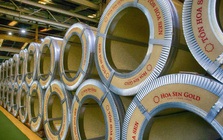 Mỹ tăng thuế nhập khẩu lên 50% thép và nhôm, Tập đoàn Hoa Sen chịu ảnh hưởng gì?