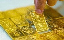 Nhiều thông tin chấn động, giá vàng có về mốc 100 triệu đồng/lượng?