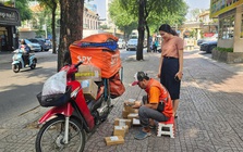 Shopee bất ngờ giảm phí nhiều ngành hàng Shopee bất ngờ giảm phí nhiều ngành hàng