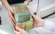 Hôm nay (8/5), một ngân hàng tăng lãi suất tiết kiệm lên mức cao nhất thị trường