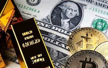 Vàng thế giới rớt giá thảm, bitcoin và chứng khoán vọt tăng