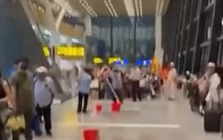 Yêu cầu ACV xử lý dứt điểm tình trạng Nhà ga T3 mới khánh thành đã bị dột