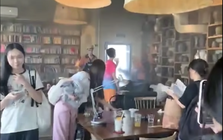Hà Nội: Cháy quán Tiny Cafe ở tầng 19, nhiều khách hàng vội vàng thu dọn đồ đạc thoát thân