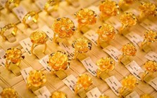 Giá vàng nhẫn, vàng SJC sáng 12/6 tăng sốc