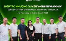 Tỷ phú Phạm Nhật Vượng chốt khách sộp từ Phú Thọ: Nhượng quyền 30.000 trạm sạc VinFast, phủ toàn quốc