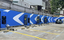 Trạm sạc xe điện VinFast liên tục mở mới, người dùng Việt yên tâm chuyển đổi xanh
