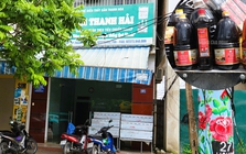 Bất ngờ với trụ sở công ty có hàng ngàn chai nước mắm bị vứt bỏ ở Quảng Nam Bất ngờ với trụ sở công ty có hàng ngàn chai nước mắm bị vứt bỏ ở Quảng Nam