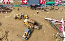 Trung Quốc ban bố cảnh báo cao nhất do lũ lụt nghiêm trọng