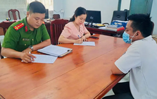 Lừa đảo ''việc nhẹ, lương cao'': Không tìm được “con mồi”, bị phạt treo tay như tù nhân