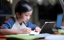 Nếu từ nhỏ con bạn đã có 4 phẩm chất này thì lớn lên, cuộc sống thành công: Đời có "xô" mấy cũng không gục!