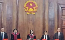 Vụ Hoài DJ cầm đầu đường dây ma túy: Chủ tọa bất ngờ đặt 4 câu hỏi cho đại diện Viện kiểm sát