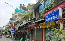 Đằng sau việc phố kinh doanh sầm uất ở Hà Nội vắng tanh vắng ngắt